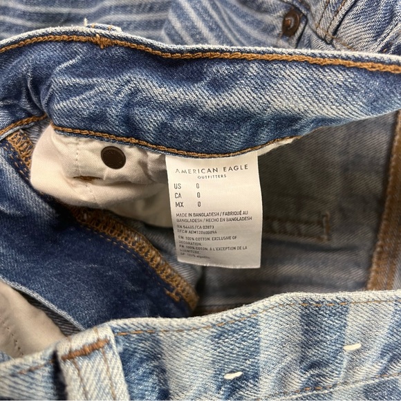 American Eagle Striped Denim Mom Shorts Size 0 - Picture 5 of 6